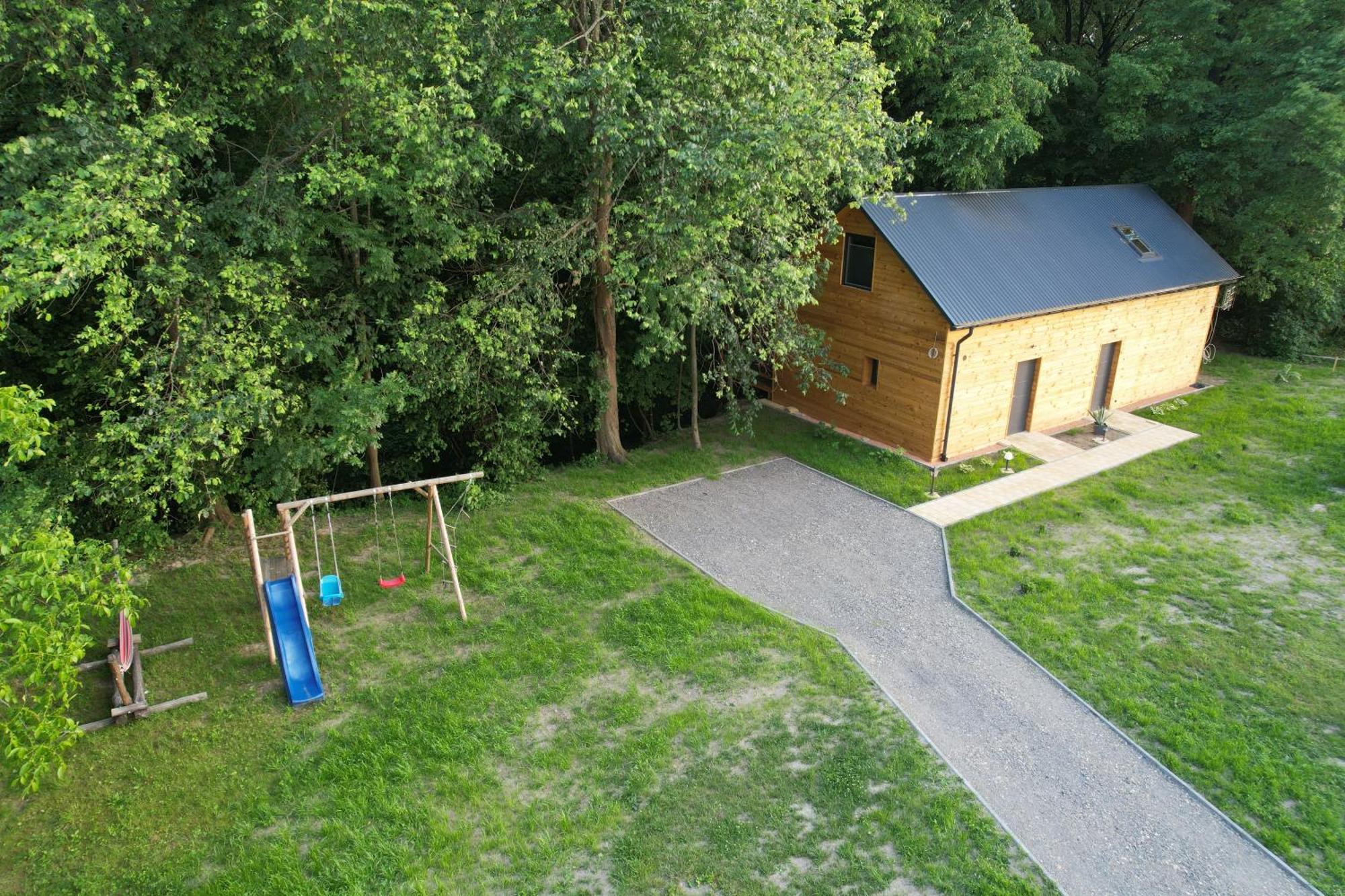 Apartamenty Domek Na Roztoczu Horyniec Exteriör bild